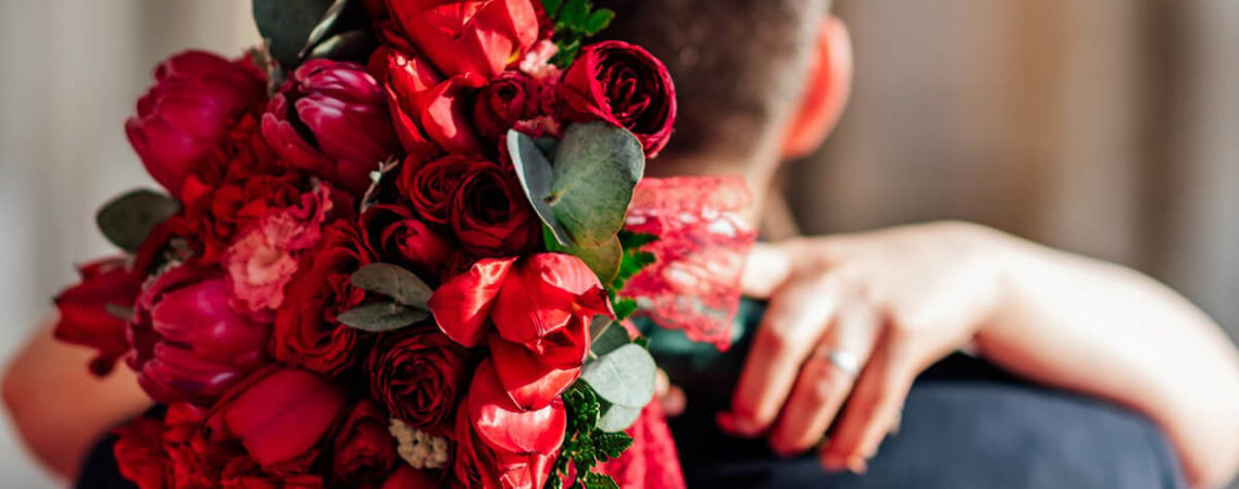 Jakie kwiaty wybrać dla Dziewczyny, Narzeczonej czy Żony?